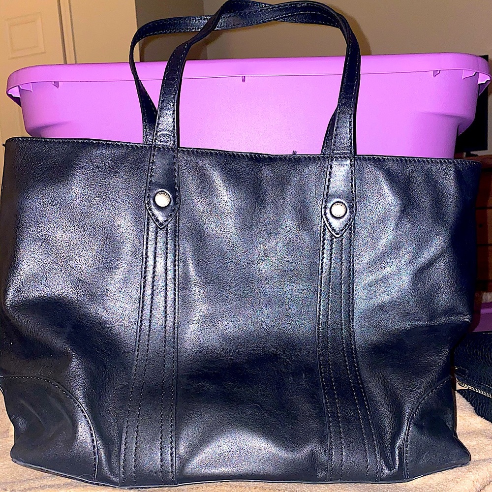 Frye tote